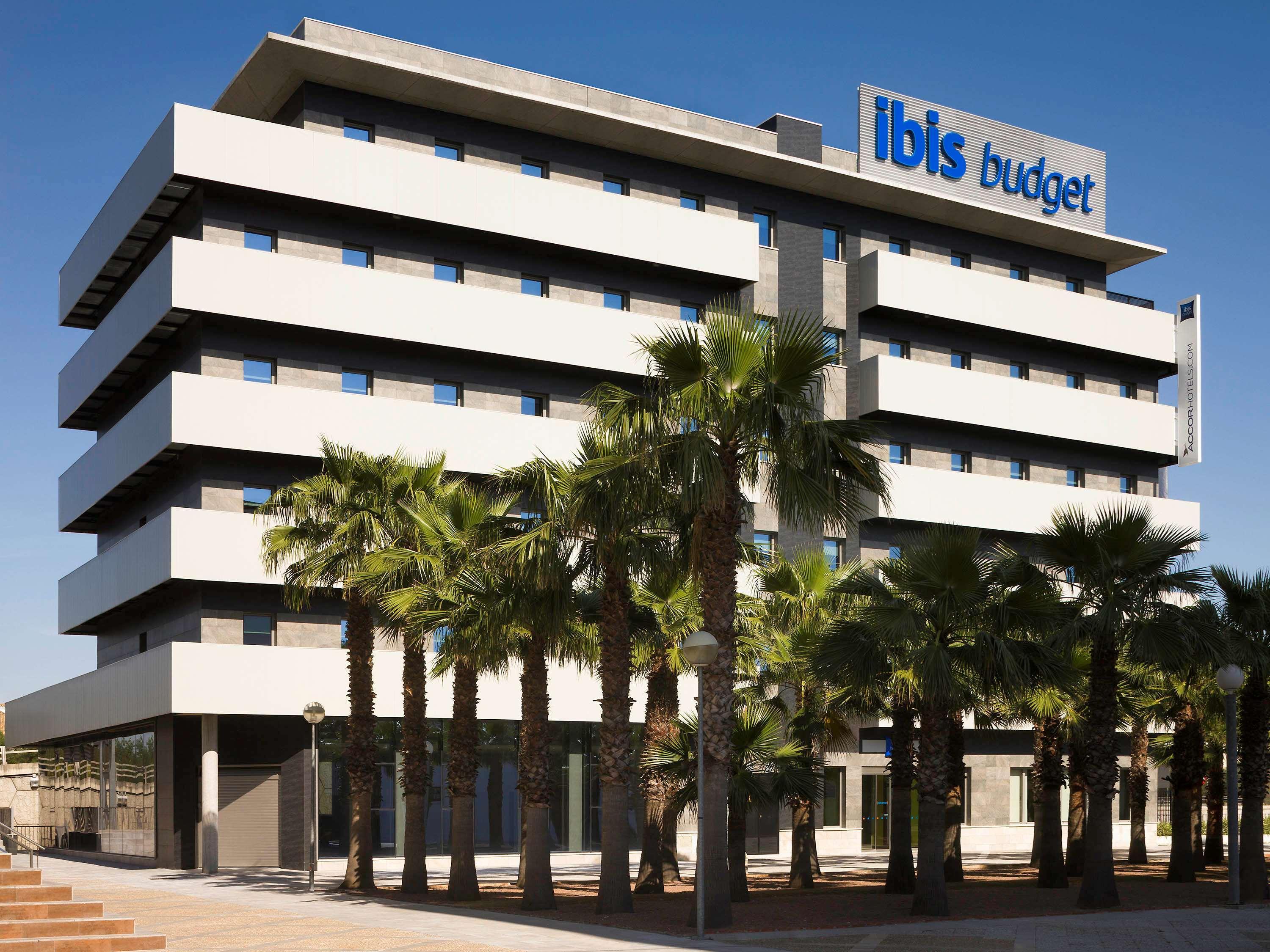Ibis Budget Sevilla Aeropuerto Eksteriør bilde