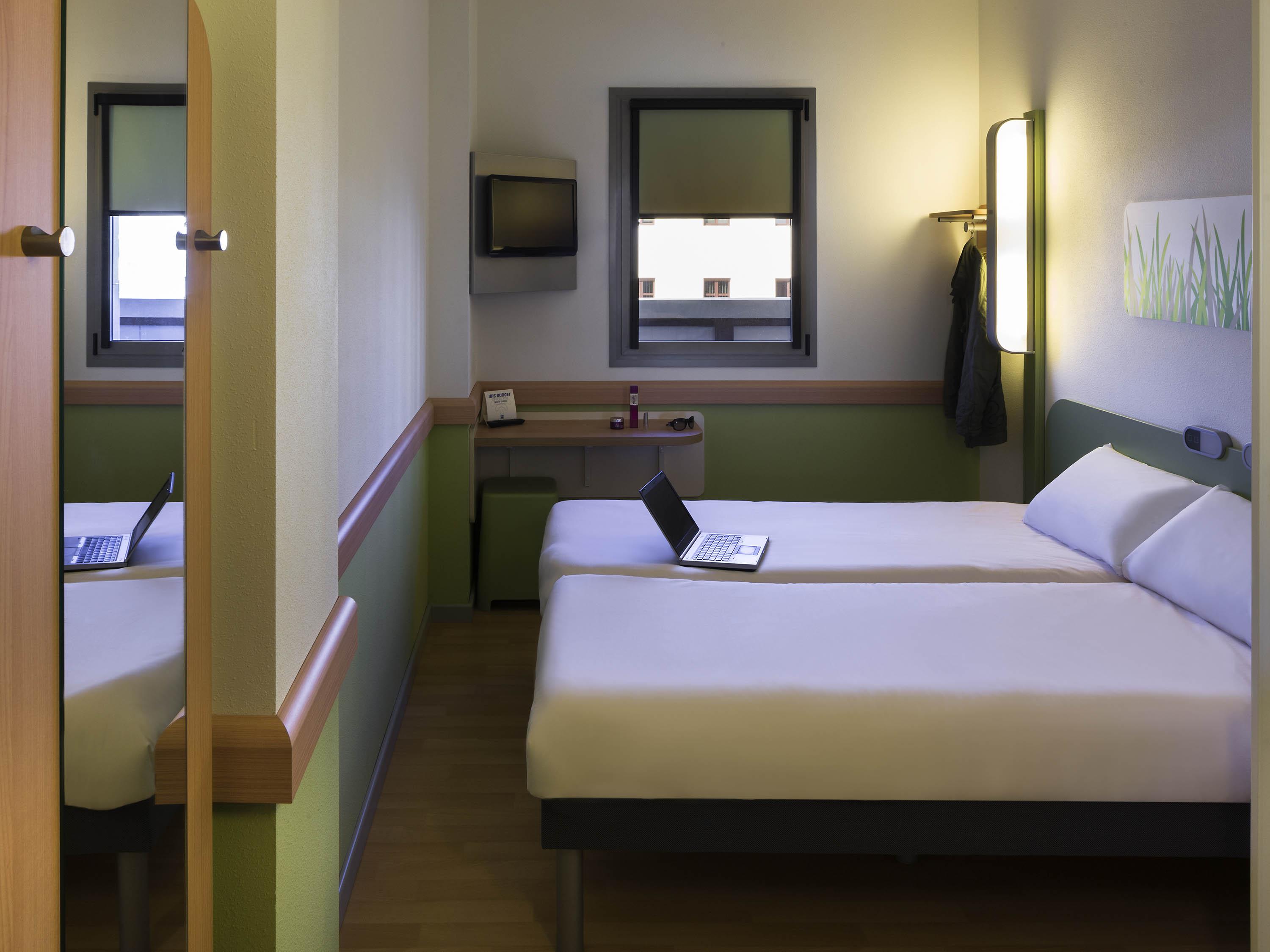 Ibis Budget Sevilla Aeropuerto Eksteriør bilde