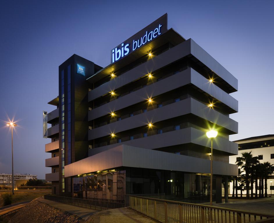 Ibis Budget Sevilla Aeropuerto Eksteriør bilde